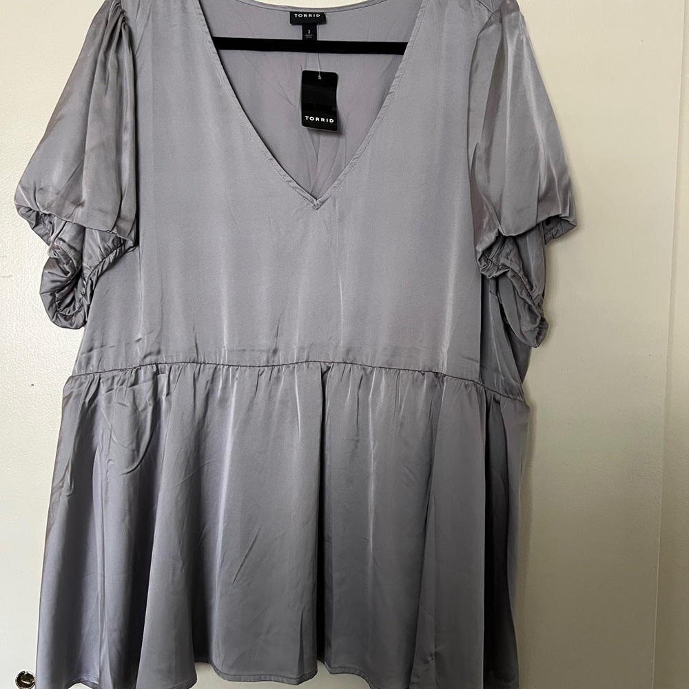 Torrid Gray Women's Top size 3